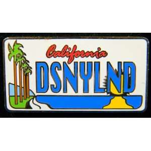   License Plate Disneyland Collectors Pin Retired 