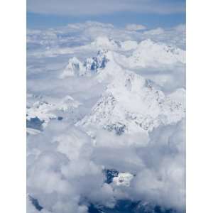  Mount Everest, Himalayas, Border Nepal and Tibet, China 