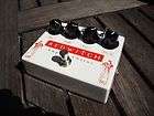 Red Witch Empress Chorus / Vibrato Guitar Effect Pedal 